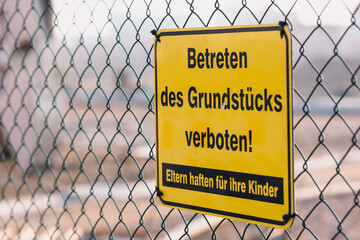 Betreten der Baustelle verboten - Schild