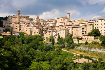 Fototapeta premium Serra San Quirico, Ancona. 