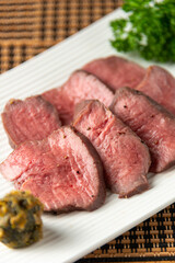 ロースト牛タンのおつまみ