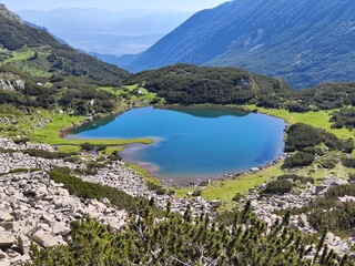 Fototapeta na wymiar Muratov lake in the Pirin mountains