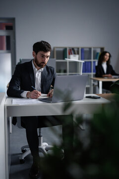 Economy management. Business workplace. Accounting profit. Investment
