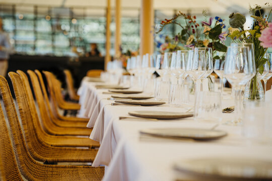festive table 