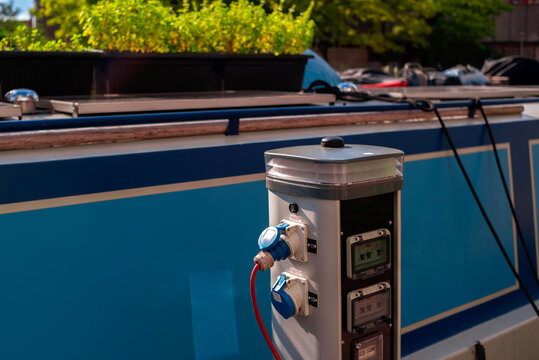 Electric Supply Station motorboat London