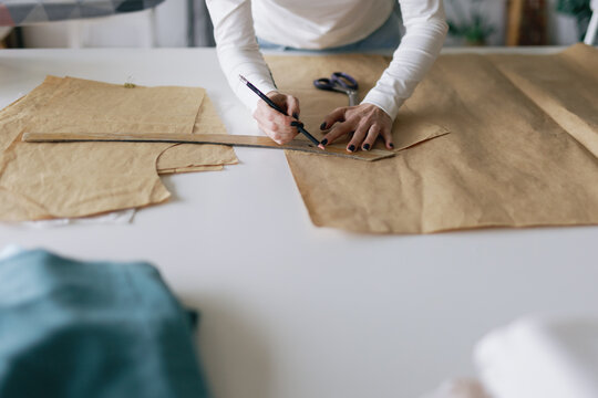 Anonymous sketch pattern tailoring