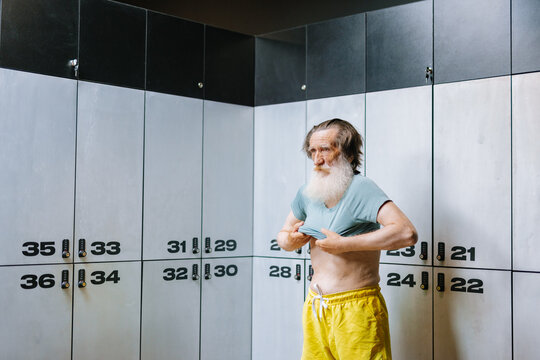 Cloakroom sportswear prepare
