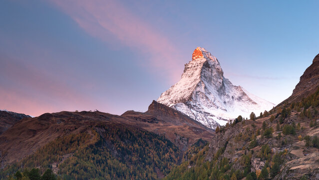 The Matterhorn at sunrise. Zermatt. Switzerland (vt).