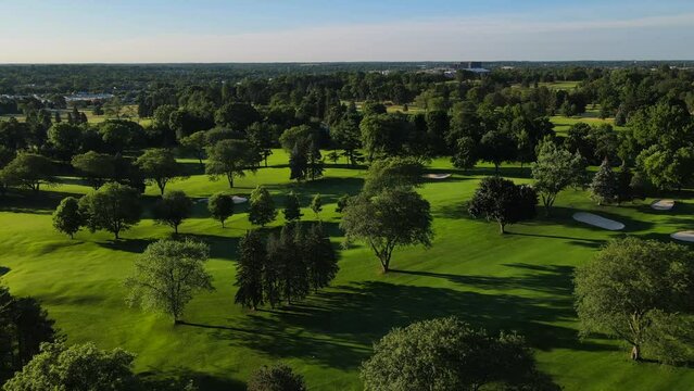 2022 - Excellent aerial footage of a golf course in Ann Arbor, Michigan.