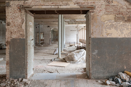 ruin of factory