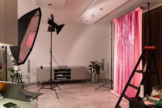 Photography Studio Set Up For Party Thematic