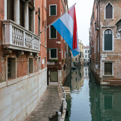 Fototapeta na wymiar Panoramic view of old buildings in Venice Italy
