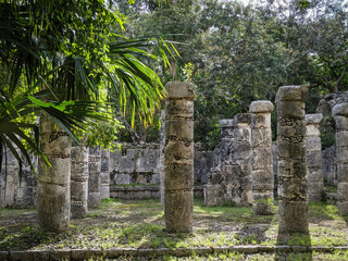 Pillars on the grounds of Chichén Itzá