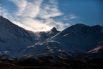 Fototapeta na wymiar Winter mountains viewed from 395