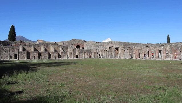 Pompei - Panoramica dal Quadriportico dei Teatri