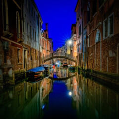 Obraz na płótnie Canvas Venice at night 