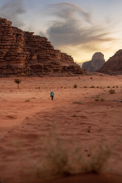 Tourist with a kaffiyeh in saudi arabia from far away