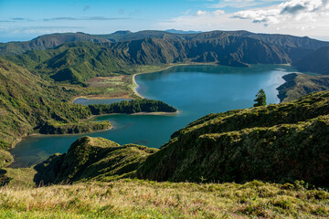 Fototapeta na wymiar Beautiful panoramic view of Lagoa do Fogo lake in Sao Miguel Island, Azores, Portugal