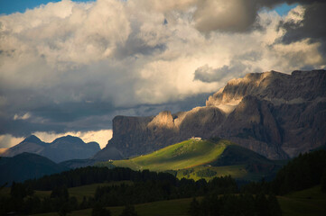 Sunset glow 2 in the Dolimites