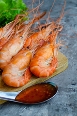 Large boiled king prawns with spicy Thai sauce