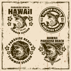 Obraz premium Hawaii paradise beach set of vector emblems, labels, badges or logos. Illustration on background with grunge textures