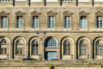 Fototapeta na wymiar The Chapel of Hotel-Dieu , in Europe, France, Ile de France, Paris, in summer, on a sunny day.