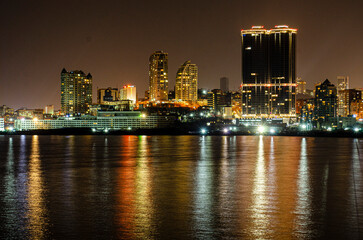 Obraz premium country skyline at night