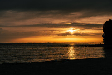Fototapeta premium Sunset at Nanki-Shirahama