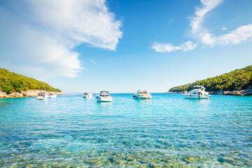 Breathtaking view of the tropical blue lagoon on a sunny day. Kvarner Gulf, Croatia, Europe. © Leonid Tit