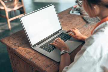 Naklejka premium Blank screen laptop mock up.