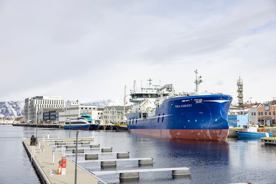 RONJA HOMBOROY is a Fish Carrier that was built in 2021  and is sailing under the flag of Norway.Her carrying capacity is 5292 t DWT, Here Br&oslash;nn&oslash;ysund