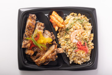 チャーハン＆油林鶏の弁当