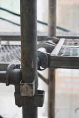 建物の外壁工事の足場