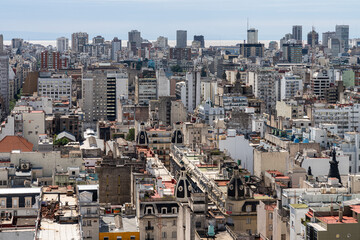 Fototapeta premium Buenos Aires Skyline: A Panoramic View of a Vibrant City