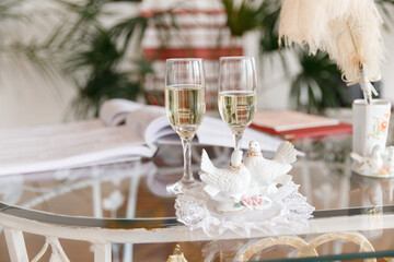 wedding cake and champagne