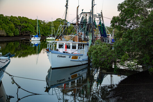 Trawler on Cabbage Tree Creek