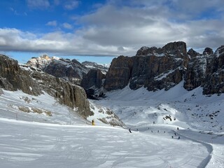 Obraz premium Hidden Valley Lagazoui Dolomiti Italian Alps