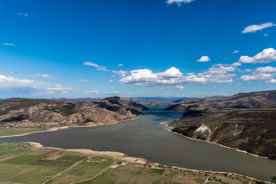 A view from above to the Studen Kladenets dam, view from the Monyak fortress