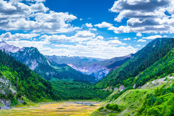 Fototapeta na wymiar Natural Landscape Beauty of Jiuzhaigou Valley