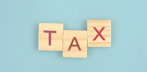Wooden cube with the letter from word