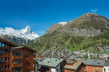 Fototapeta na wymiar Mountain Matterhorn and resort village Zermatt, Switzerland