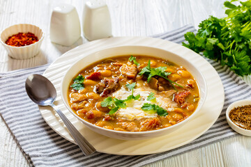 smoked ham hock chicken chili in a bowl