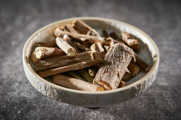 Elsutherococcus sessiliflorus,traditional herbal medicine