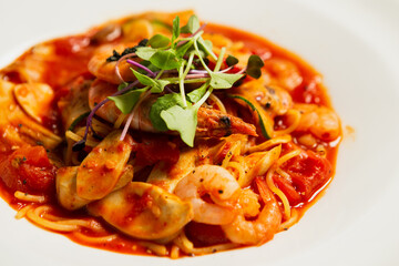 spaghetti with shrimp