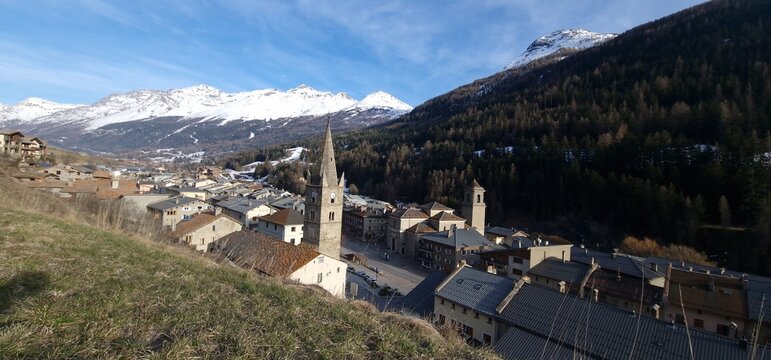 lanslebourg-images-browse-257-stock-photos-vectors-and-video