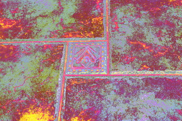 Kolorowe kwadraty z przenikającymi się barwami