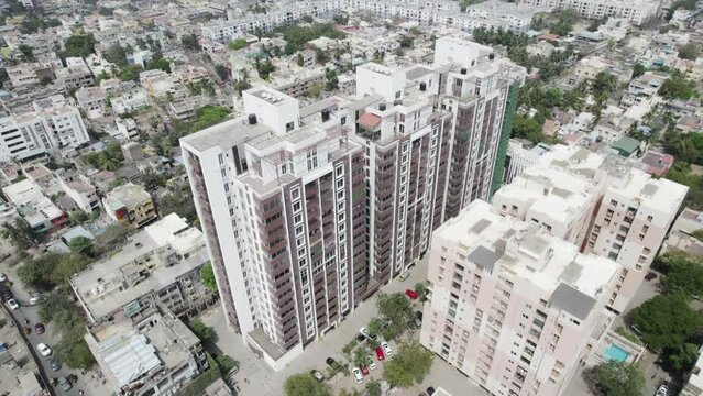 Rise apartment and normal apartments in a indian City