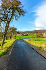 Frühlingsspaziergang durch die wunderschöne Vorderrhön zwischen Bernshausen & Urnshausen - Thüringen - Deutschland