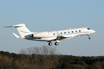Gulfstream 650 Private Jet - Taking off from Atlanta Peachtree DeKalb Airport
