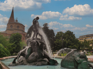 Deluge Fountain in Kazimierz Wielki Park. Bydgoszcz, Poland - obrazy, fototapety, plakaty