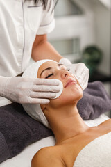 Obraz na płótnie Canvas Woman On A Facial Treatment At The Beauty Salon