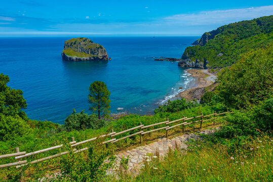 Akatxa irla island near San Juan de Gaztelugatxe church, Spain
